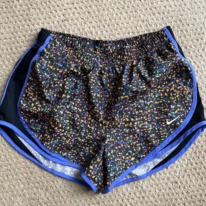 Nike Dri Fit NWOT shorts Pattern Black M